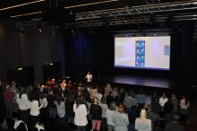 „BEWEGUNG MACHT SCHLAU!“