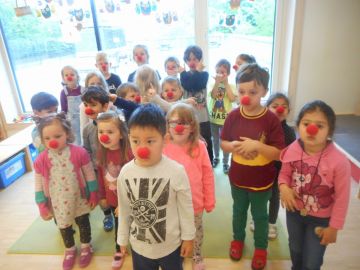 Clowns mit roten Nasen, Foto von Ingrid Vordermaier