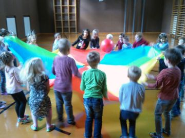 Hurra, die Bewegungskisten sind da!