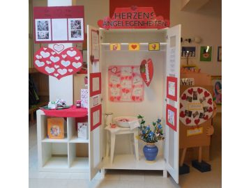 Schrank für "Herzensangelegenheiten".