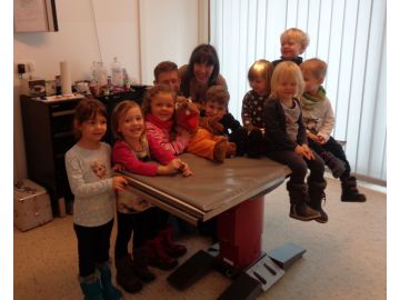 Das Haus der Kinder zu Besuch beim Tierarzt