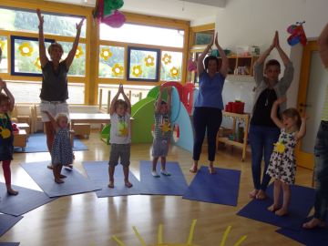 "Guten Morgen liebe Sonne" singen wir nach dem Lied von Mai Cocopelli