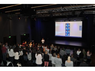 Foto Claudia Oberascher „BEWEGUNG MACHT SCHLAU!“