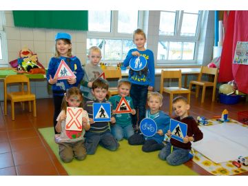 Auf der Straße ist was los