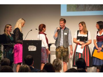 ein Danke schön / Foto: AVOS Manuel Bukovics