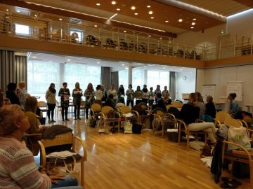 Mögliche Stolpersteine und Chancen im Gesunden Kindergarten / Foto: Andrea Füreder AVOS