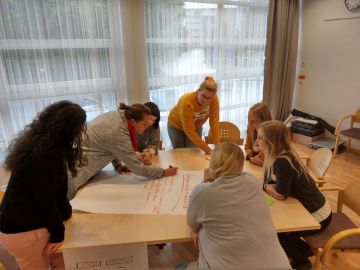 Teamarbeit Säule Lebenskompetenz / Foto: Andrea Füreder AVOS