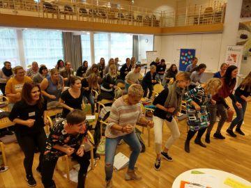 Bewegter Einstieg in den Nachmittag / Foto: Andrea Füreder AVOS