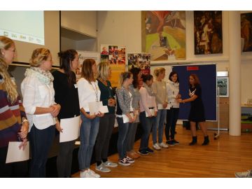 Chancen und Stolpersteine spielerisch unter die Lupe nehmen mit Maud Bukovics AVOS; FOTO: Aistleitner